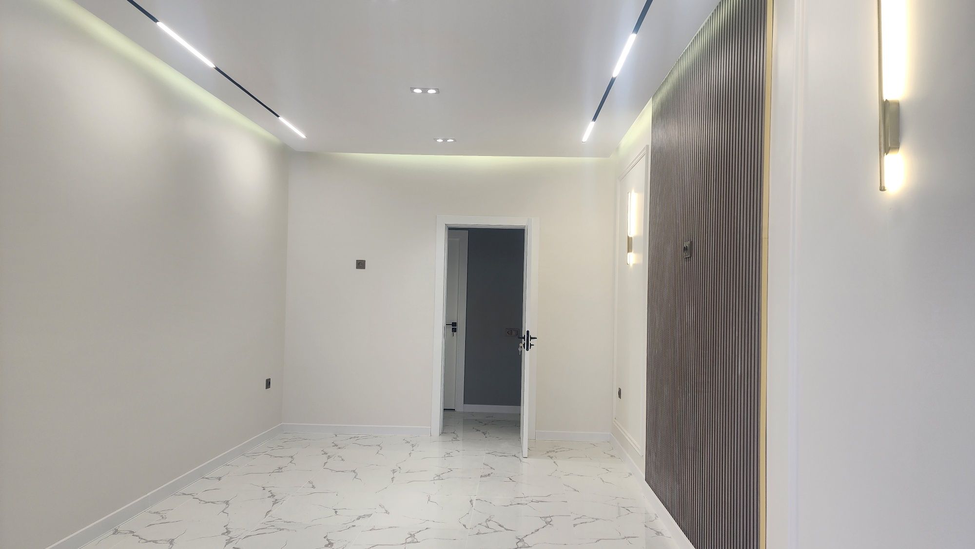 Sotiladi! 3 xonali, 95 m²  не жилой