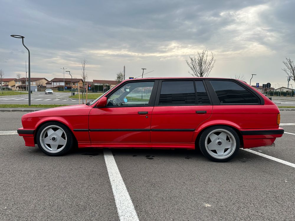 Bmw e30 seria 3 ursulet 1.8 benzina