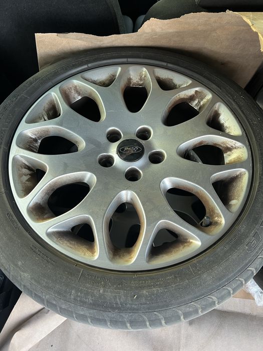 Se vand jante originale ford 5x108 R17
