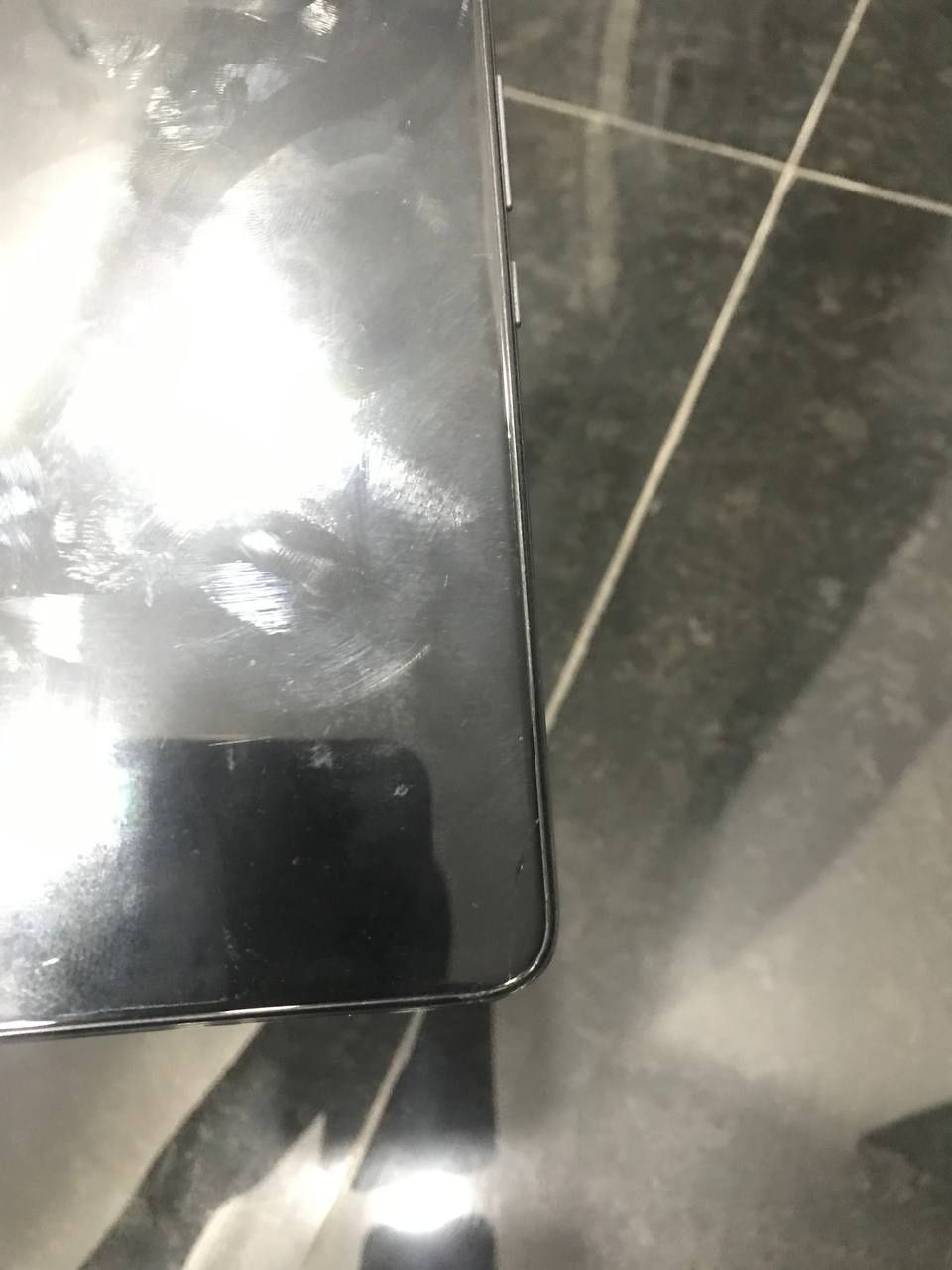 Infinix HOT 12play sotiladi srochni