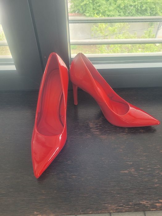 Vand Stiletto noi 37