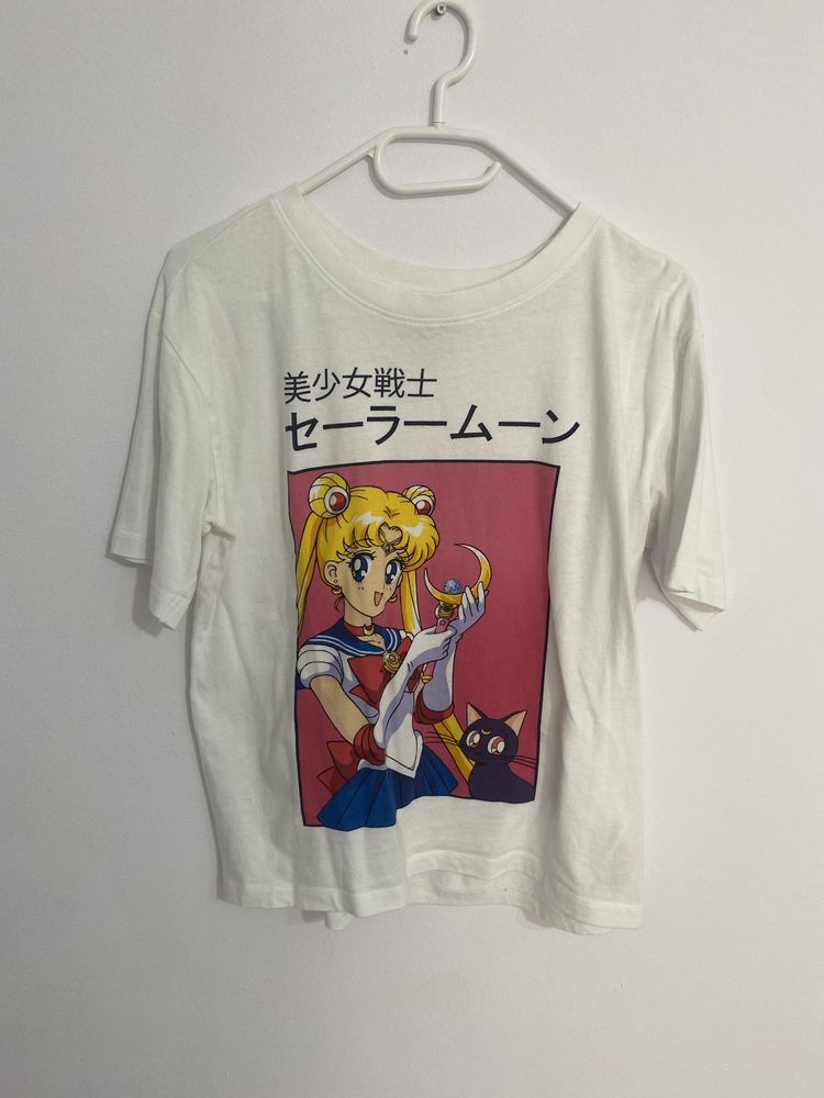Tricou alb cu anime