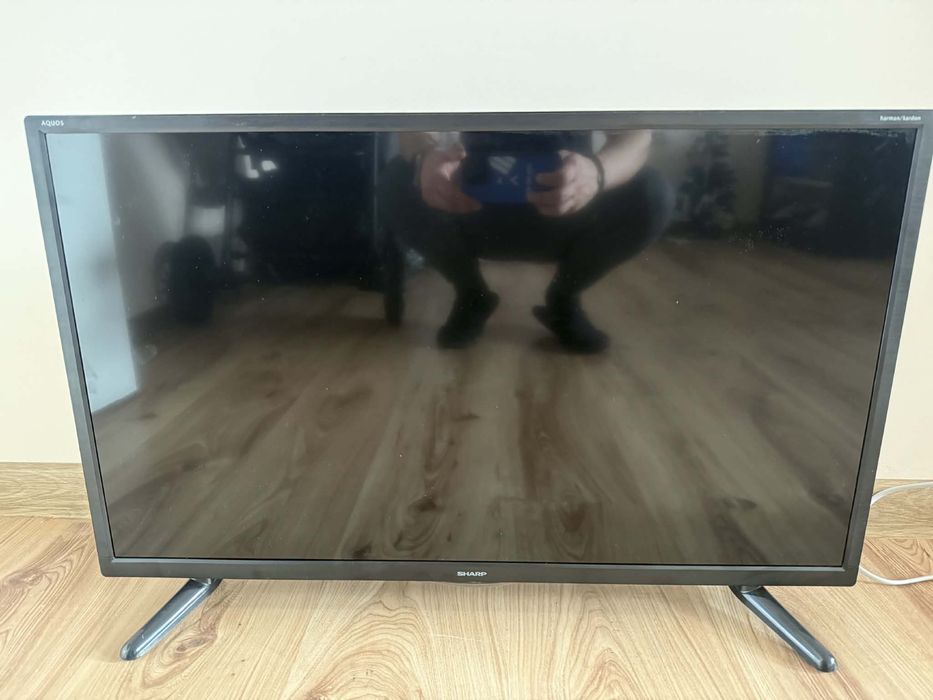 Телевизор Sharp 32"