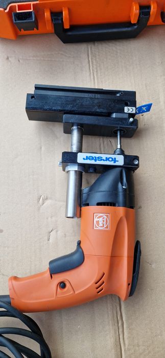 Fein bormașină pentru autoforante