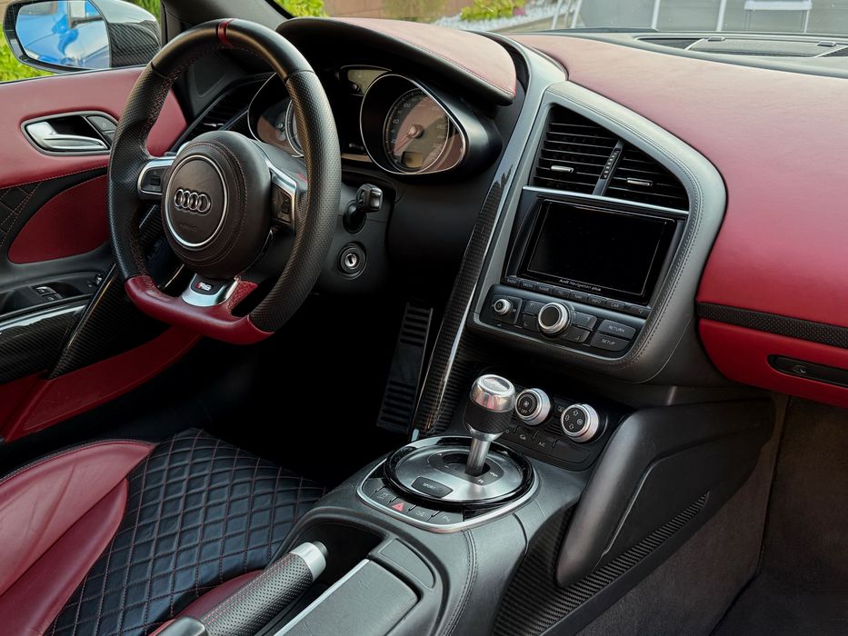 Audi R8 2015 Facelift / Full Carbon