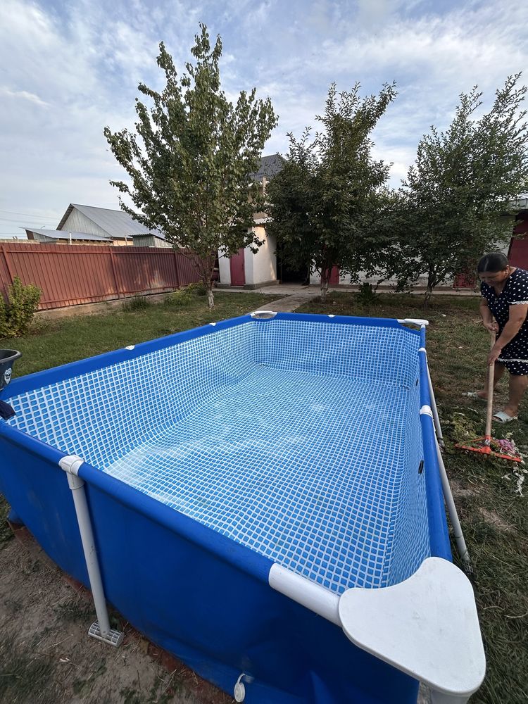 Бассейн продам 2х3