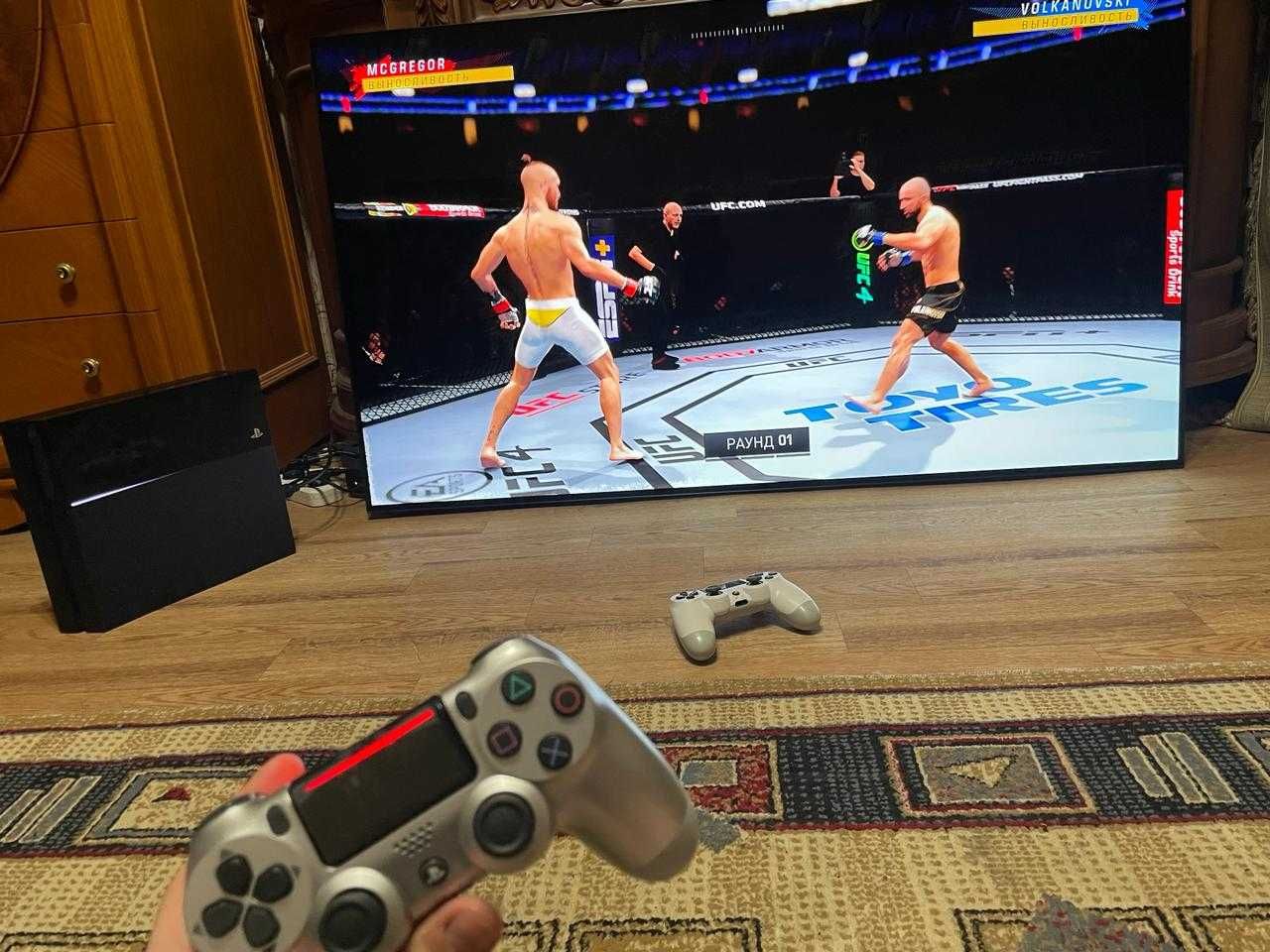 Playstation 4 FIFA 22 UFC 4