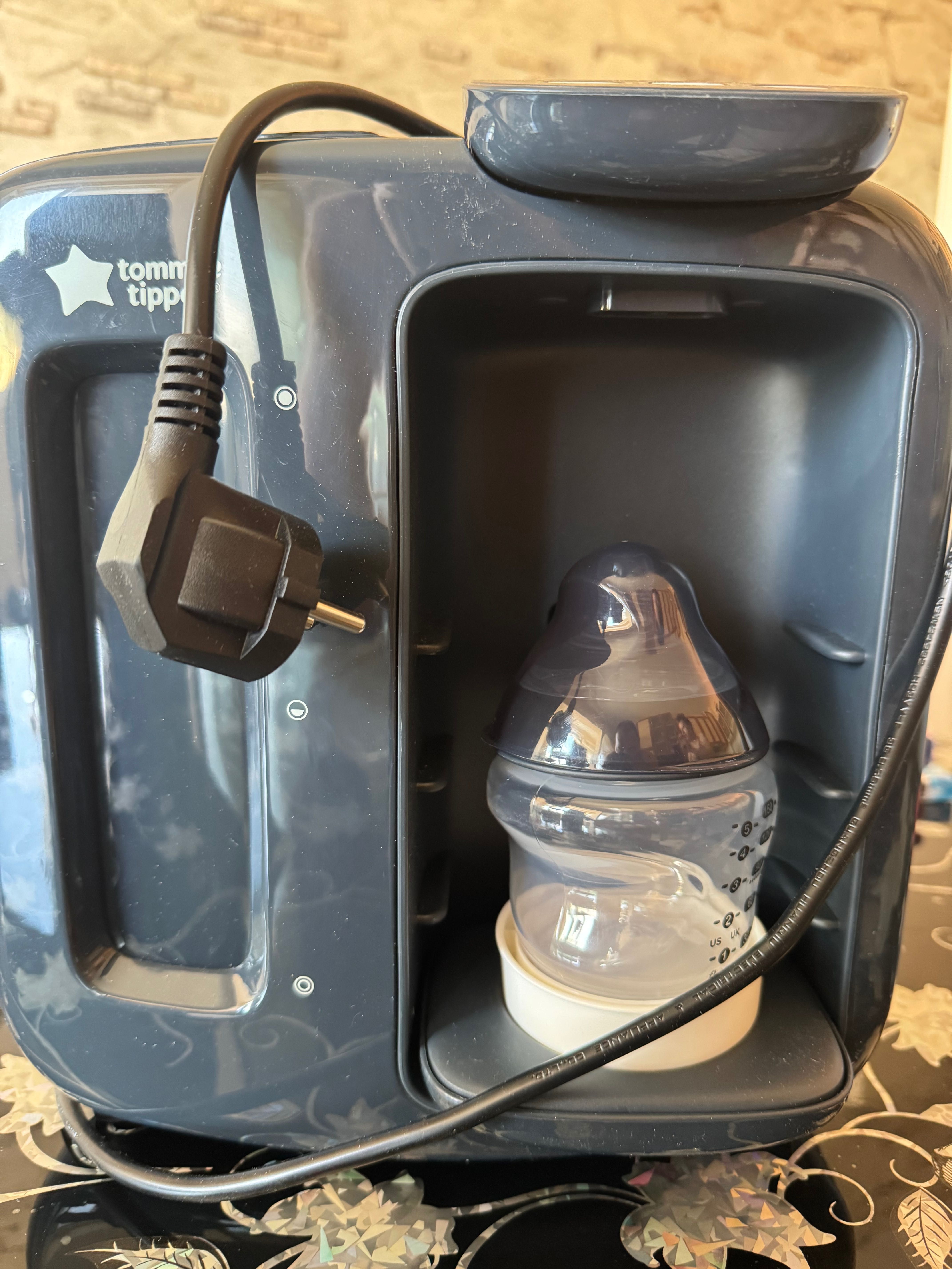 Машина за адаптирано мляко tommee tippee