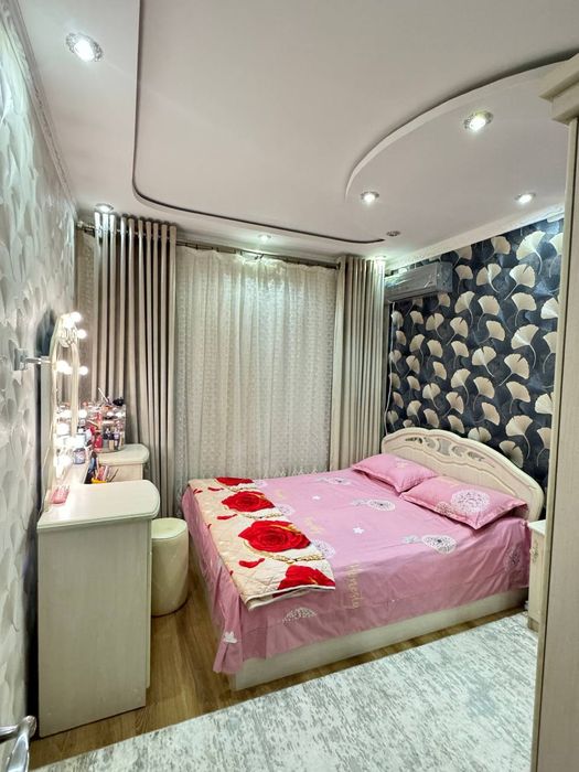 Сергили чоштепа метрони биринчи бекати 3хона  уй 76минг срочно