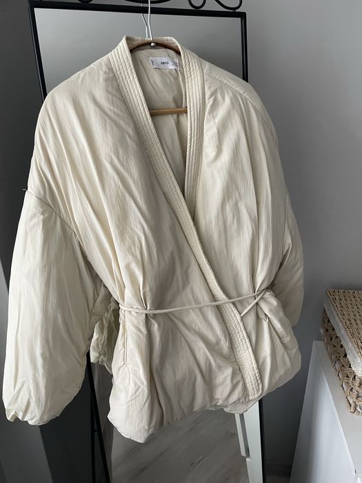 Дамско яке без забележки