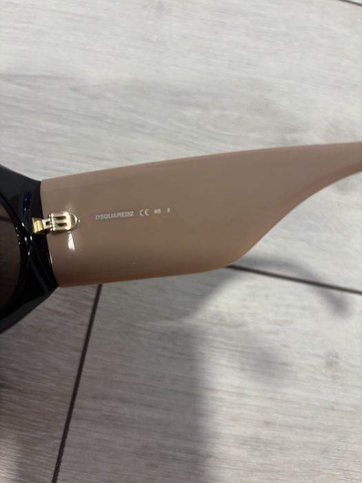 Оригинални чанта,гривна и очила Dsquared2