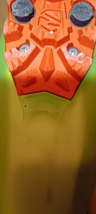 Clapari Dalbello Lupo Ti pentru schi de tura sau freeride