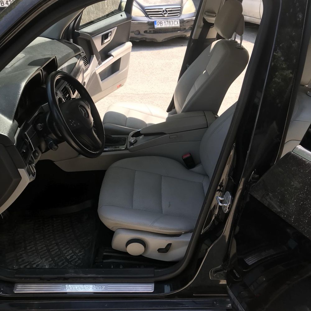 Mercedes GLK350-Газ-Бензин -4Matik
