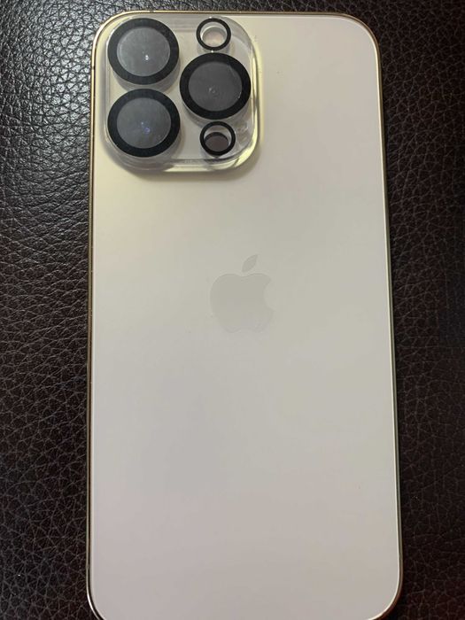 Vand iPhone 13 PRO, 256 GB, Gold, in stare excelenta!