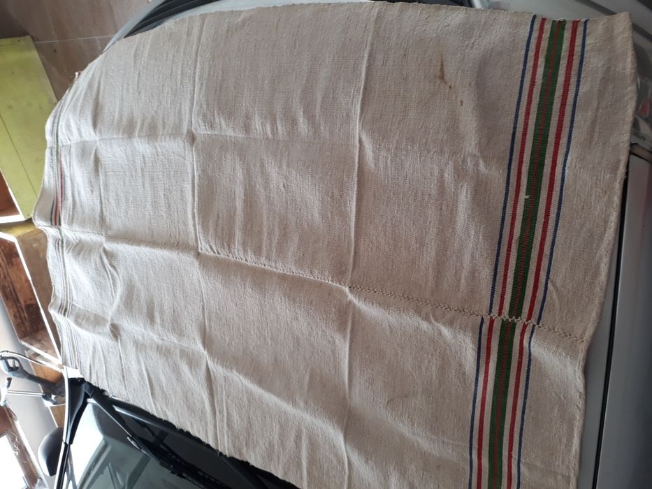 Fete de masa lucrate manual