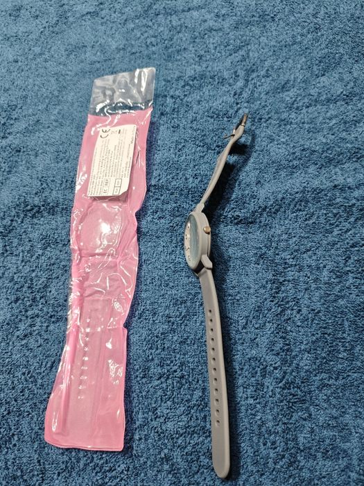 Vând ceas nou nepurtat