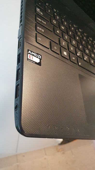 Laptop Asus X552E windows 10