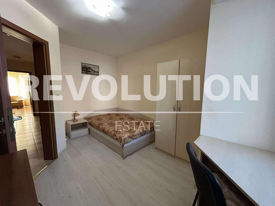 Дава се под наем Тристаен апартамент в Варна, ВИНС - 87 кв.м за 650 € - Снимка #8