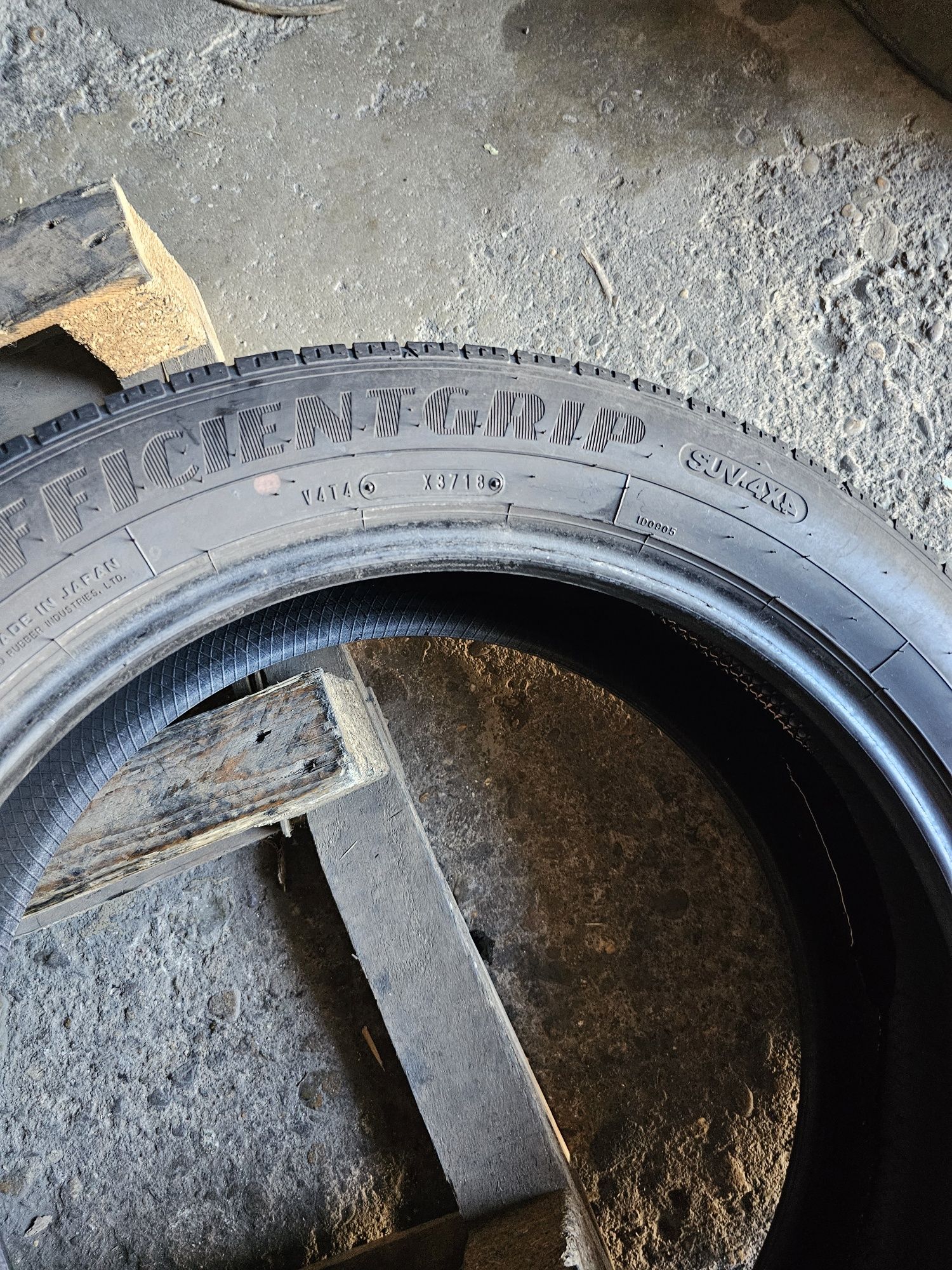 2 anvelope vara 225 55 19 Goodyear