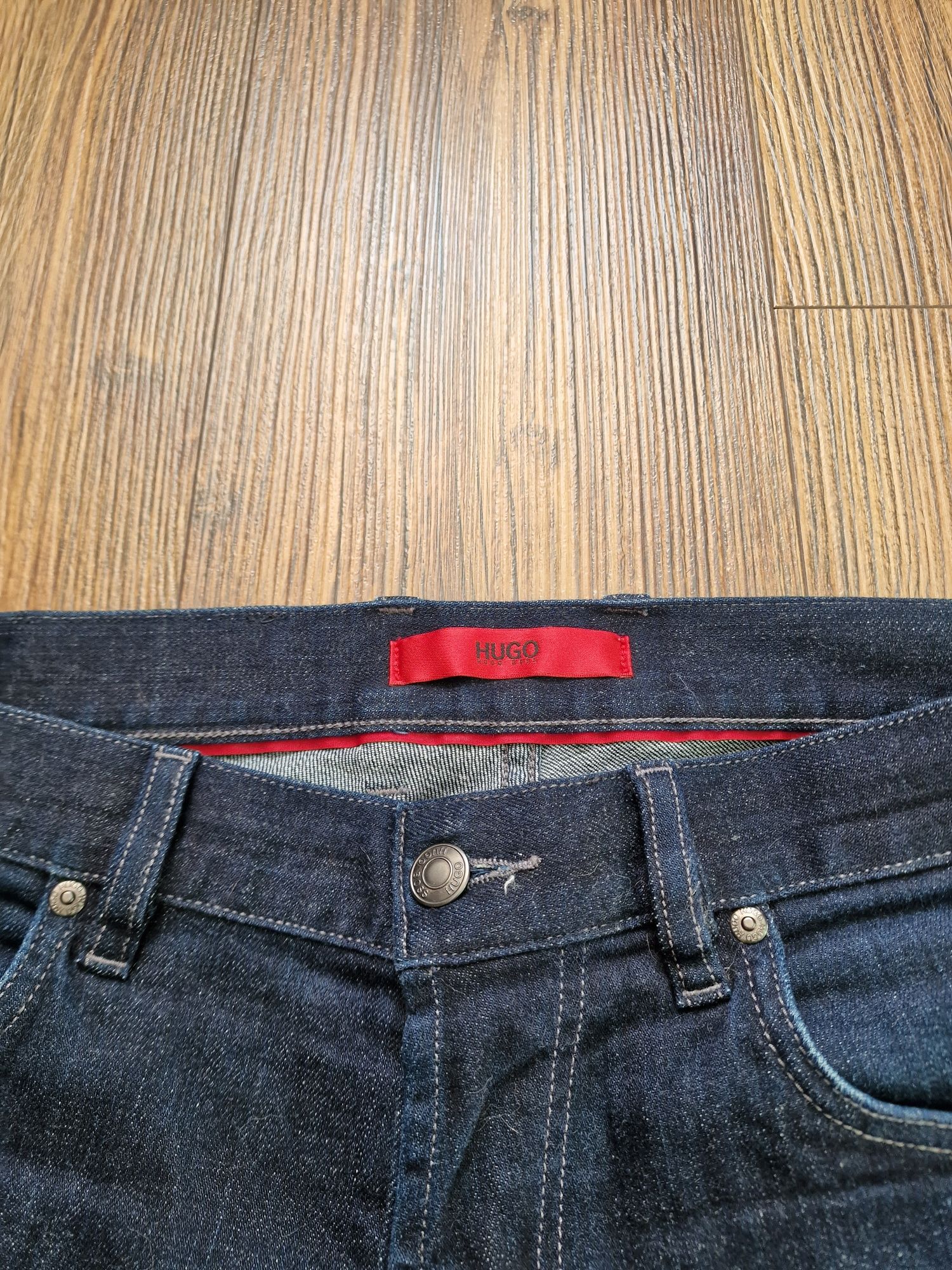 Страхотни мъжки дънки SUPERDRY, размер 34