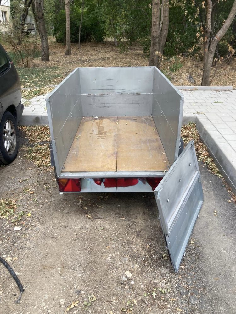 Ремарке за кола.