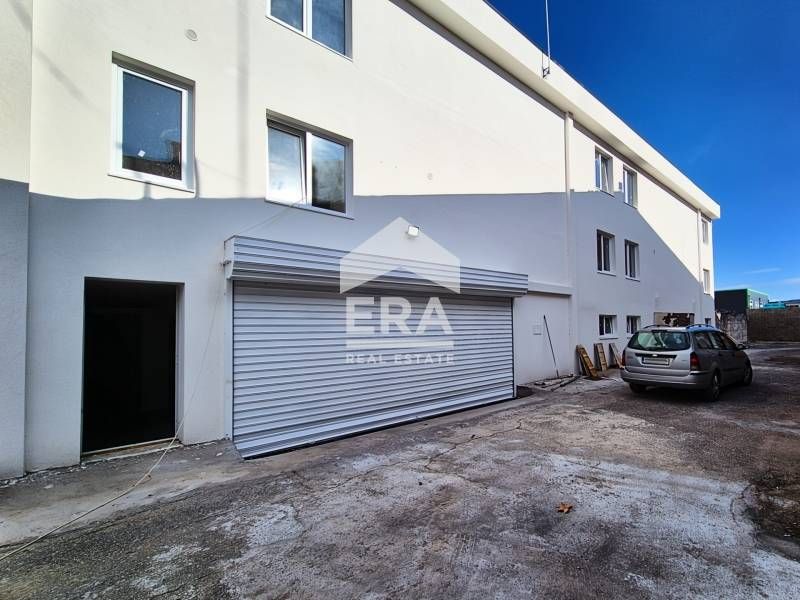 Промишлено помещение в източна индустриална зона