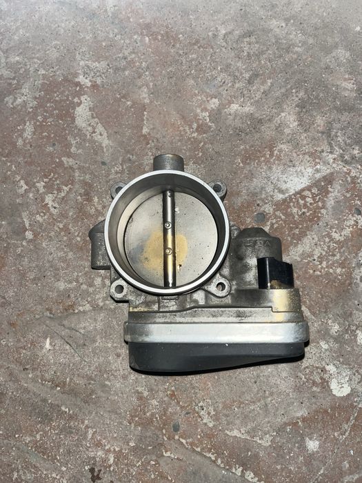 Продам Дроссельная заслонка