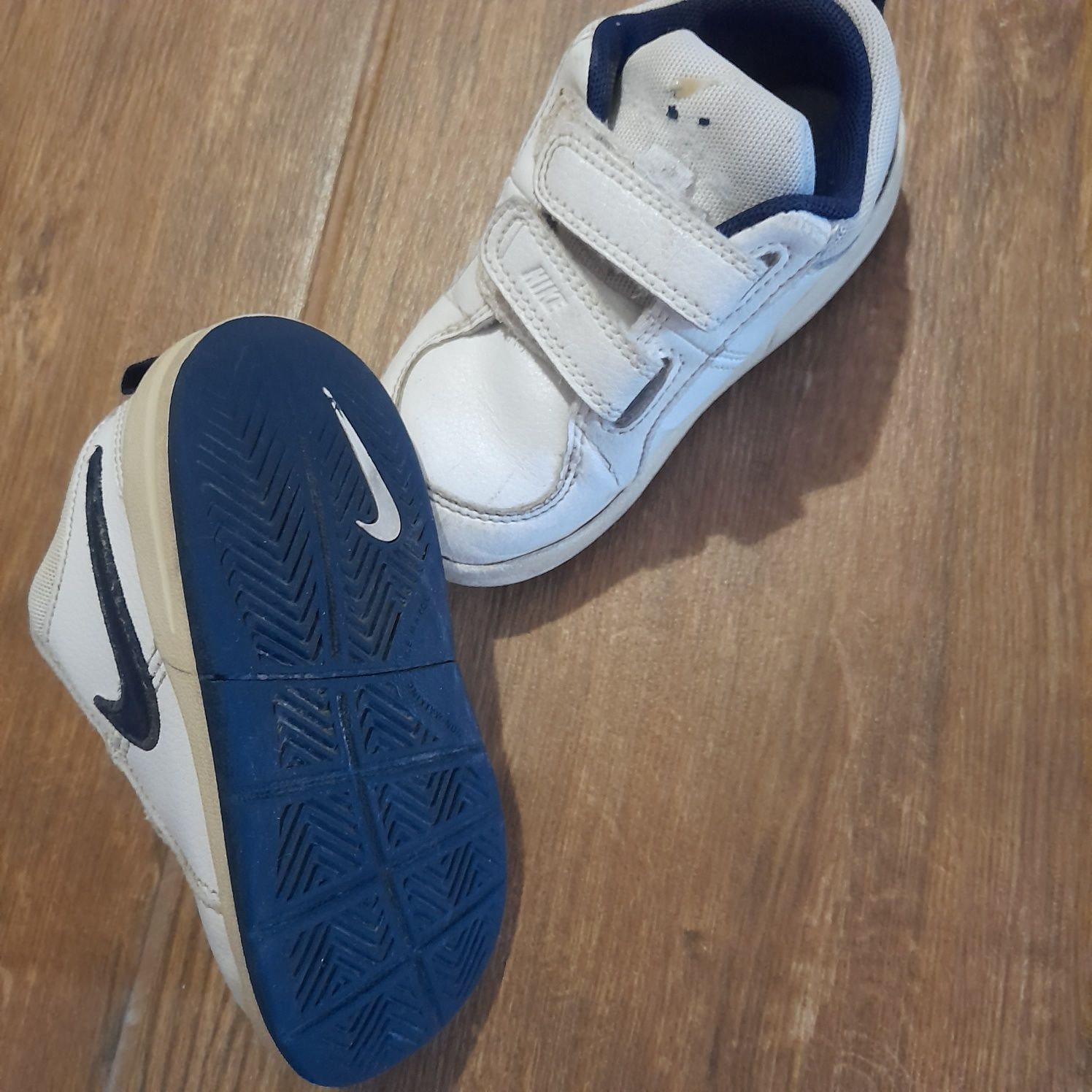 Маратонки Nike 23 номер