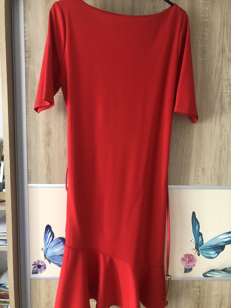 Rochie rosie marimea 42