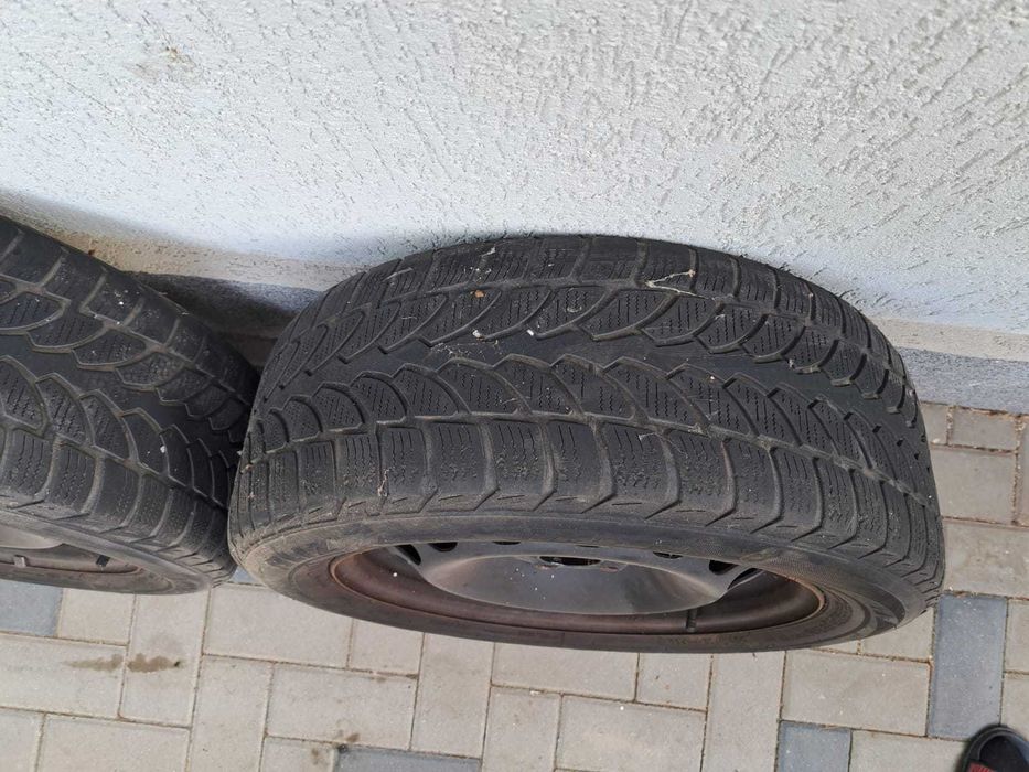 De vanzare jante tabla cauciucuri iarna Passat B7