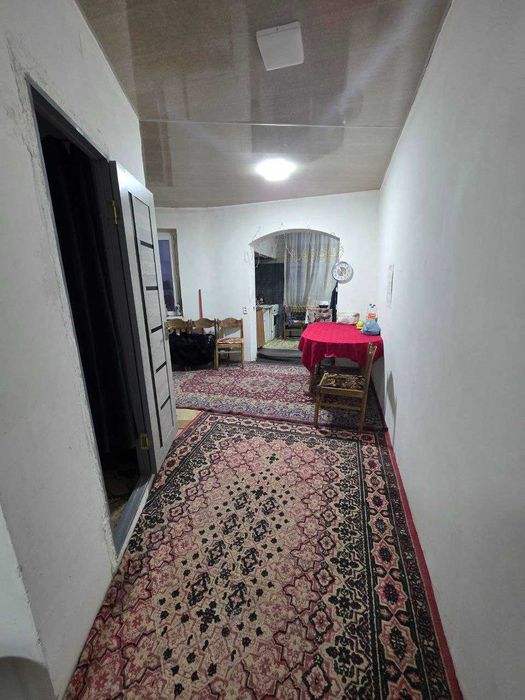 Продаётся 5/5/5 на Юнусабаде 15 квл, 98кв.метр,метро Туркистан,1 линия