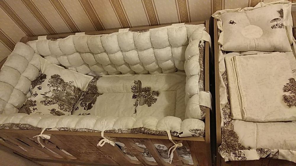 Детская кроватка