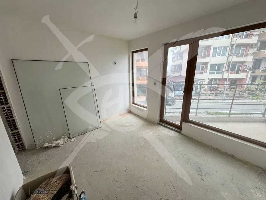 Продава се Двустаен апартамент в Несебър - 69 кв.м за 725 €/кв.м - Снимка #6