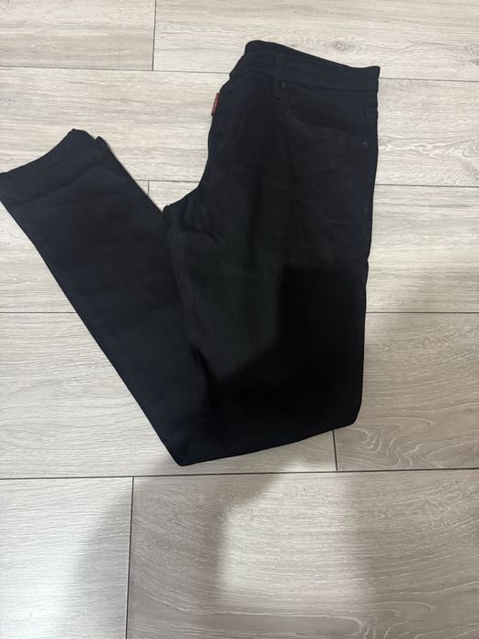 Blugi dsquared model nou calitate