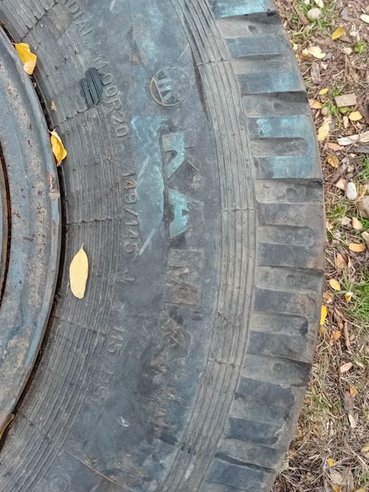Cauciucuri 1100 r 20 kama