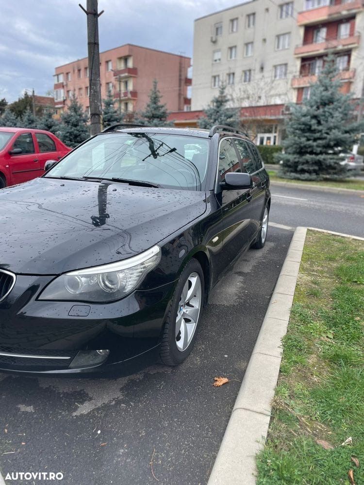 Vând BMW  seria 5 an 2007