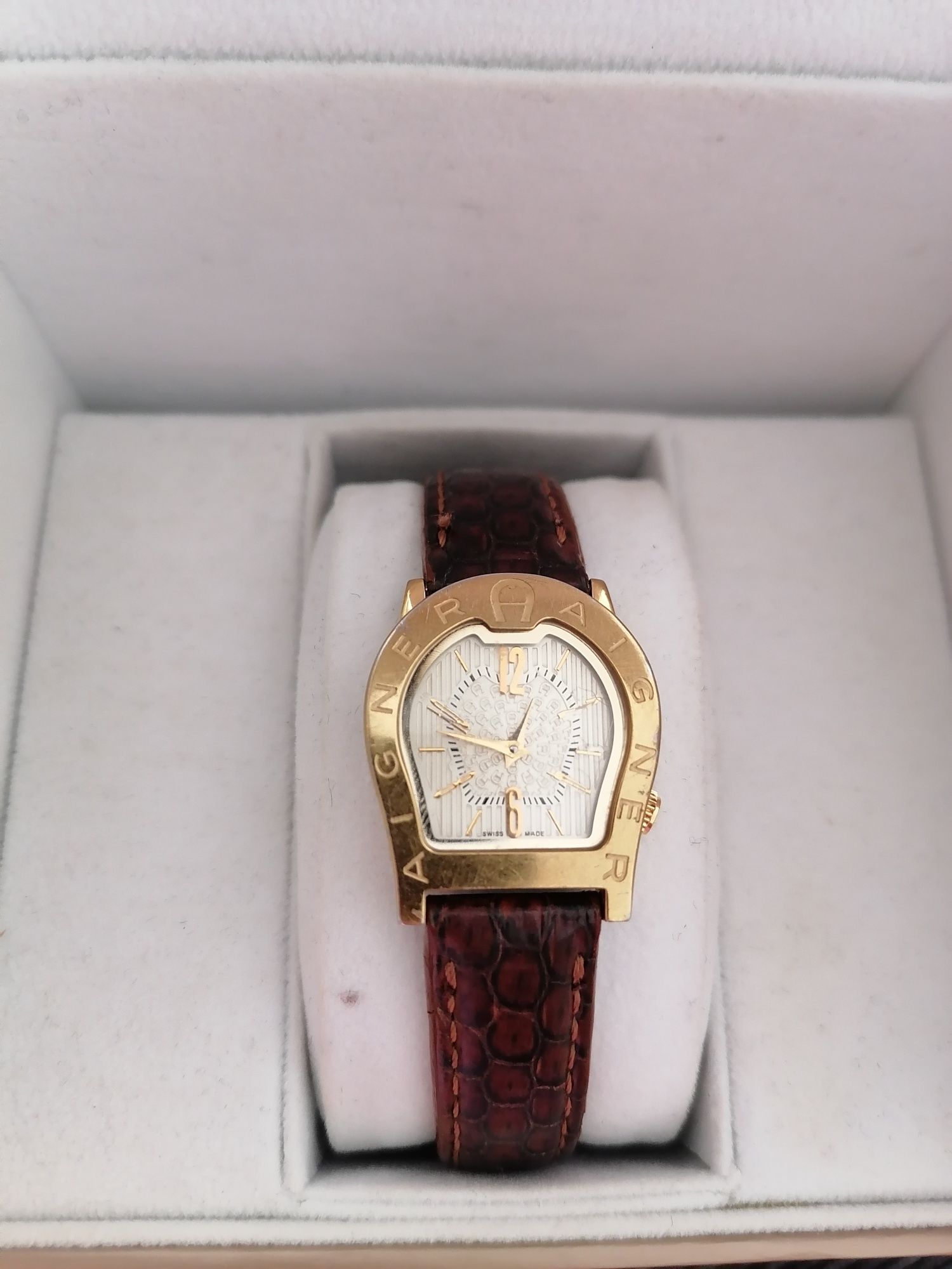 Vand ceas AIGNER A22200