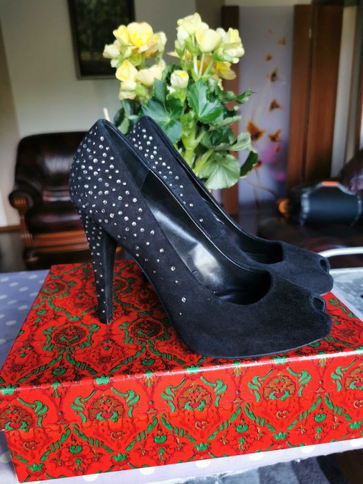 pantofi zara marimea 39-39.5