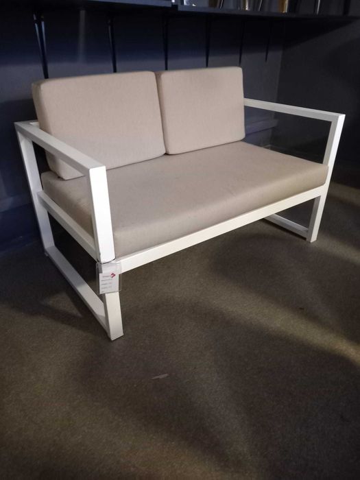 Canapea 2 locuri Casual rama metalica ALBA