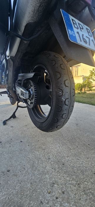 Suzuki DL1000 V-Strom