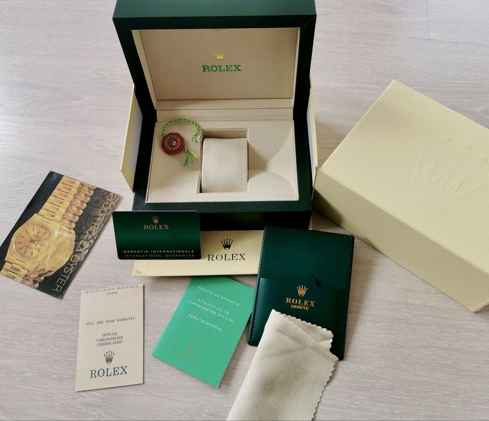 Оригинална Кутия за часовник ROLEX + документи