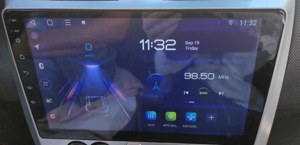 Dacia Sandero Stepway 2011, albastru