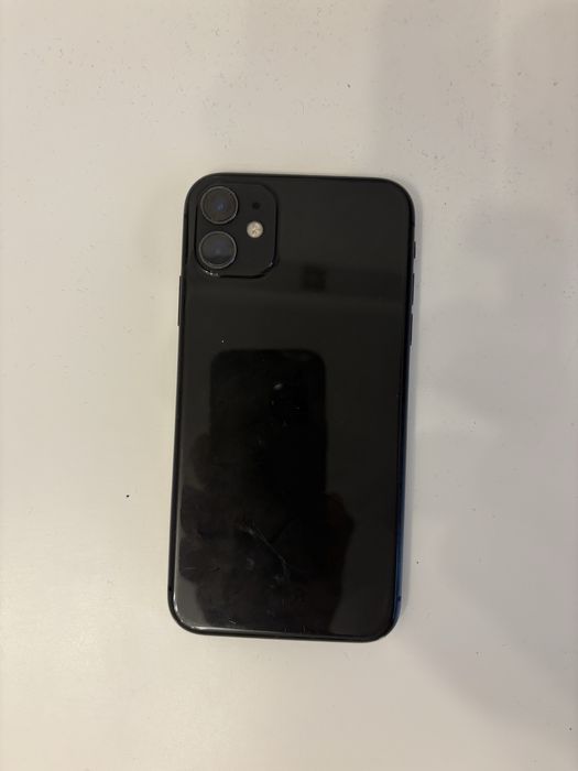 Iphone 11 santatatea bateriei 76 %