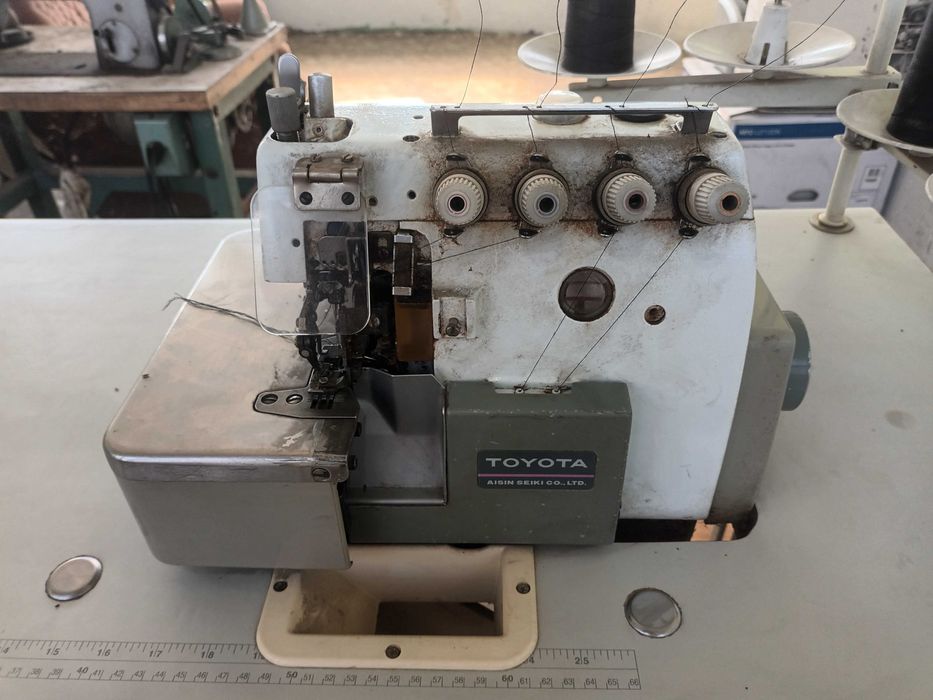 Професионални шевни машини