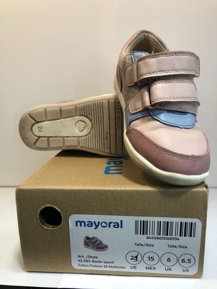 Маратонки и сандали ADIDAS, NIKE, Mayoral 22, 23