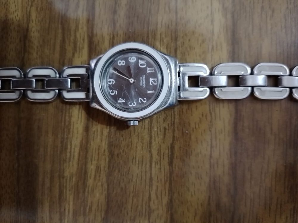 часы SWATCH Swiss