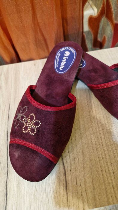 Продам тапочки Inblu с ортопедической подошвой