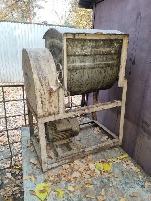 Тестомес промышленный