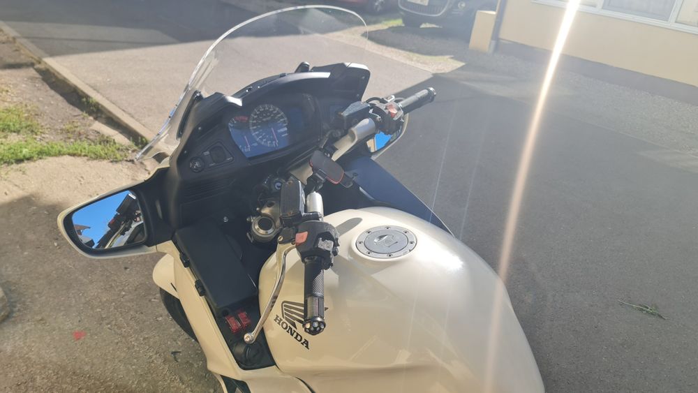 Honda ST1300A Pan European