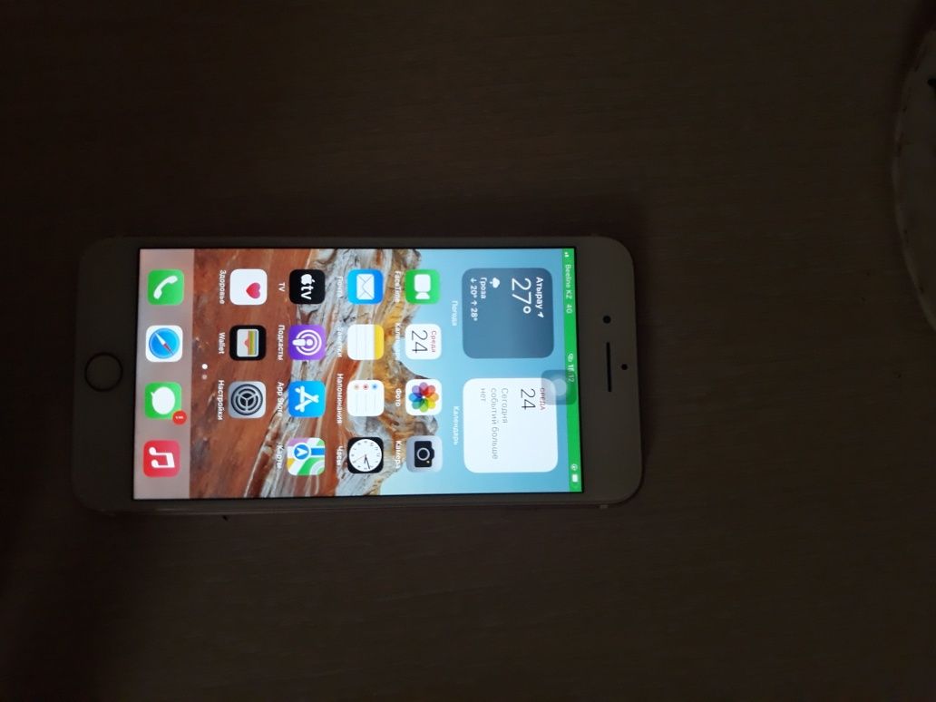 Продаю Iphone 7plus 32 gb